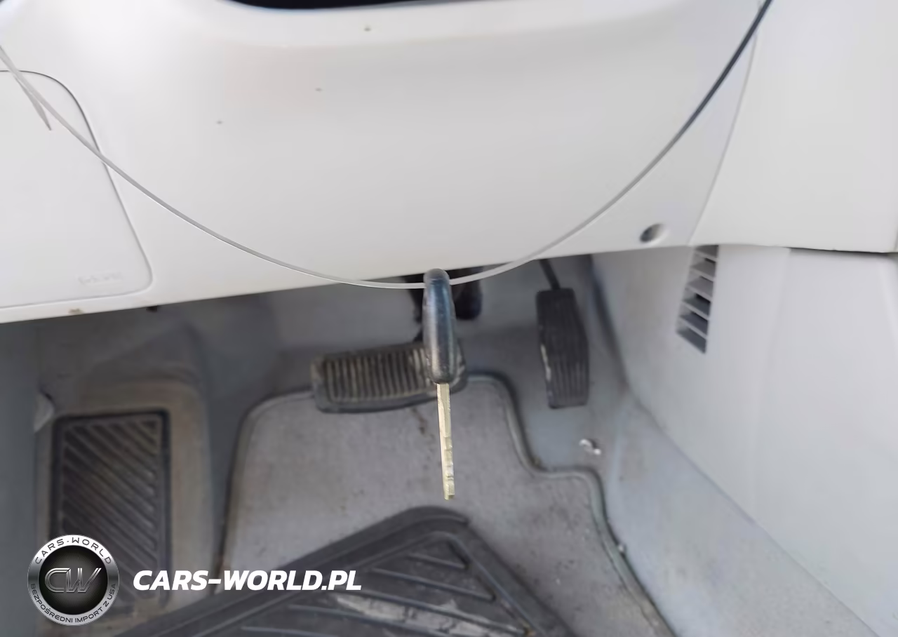 2007 Hyundai Accent Gls VIN:KMHCN46CX7U144192 - 11