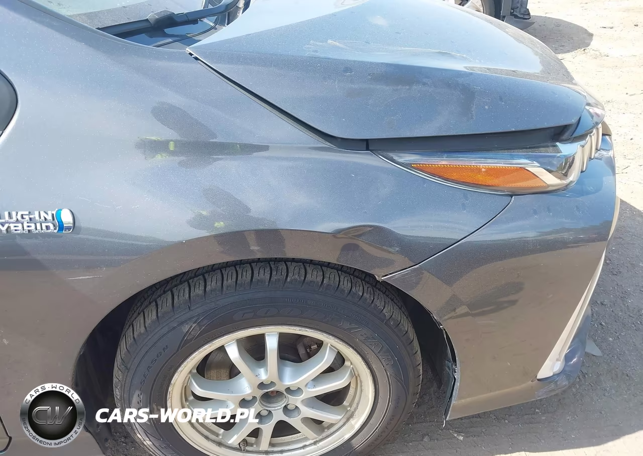 2021 Toyota Prius Prime Xle VIN:JTDKAMFP3M3173257 - 18