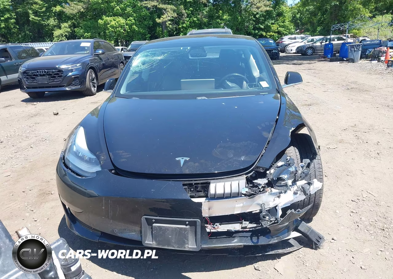 2018 Tesla Model 3 Long Range-Mid Range VIN:5YJ3E1EA5JF049736 - 12