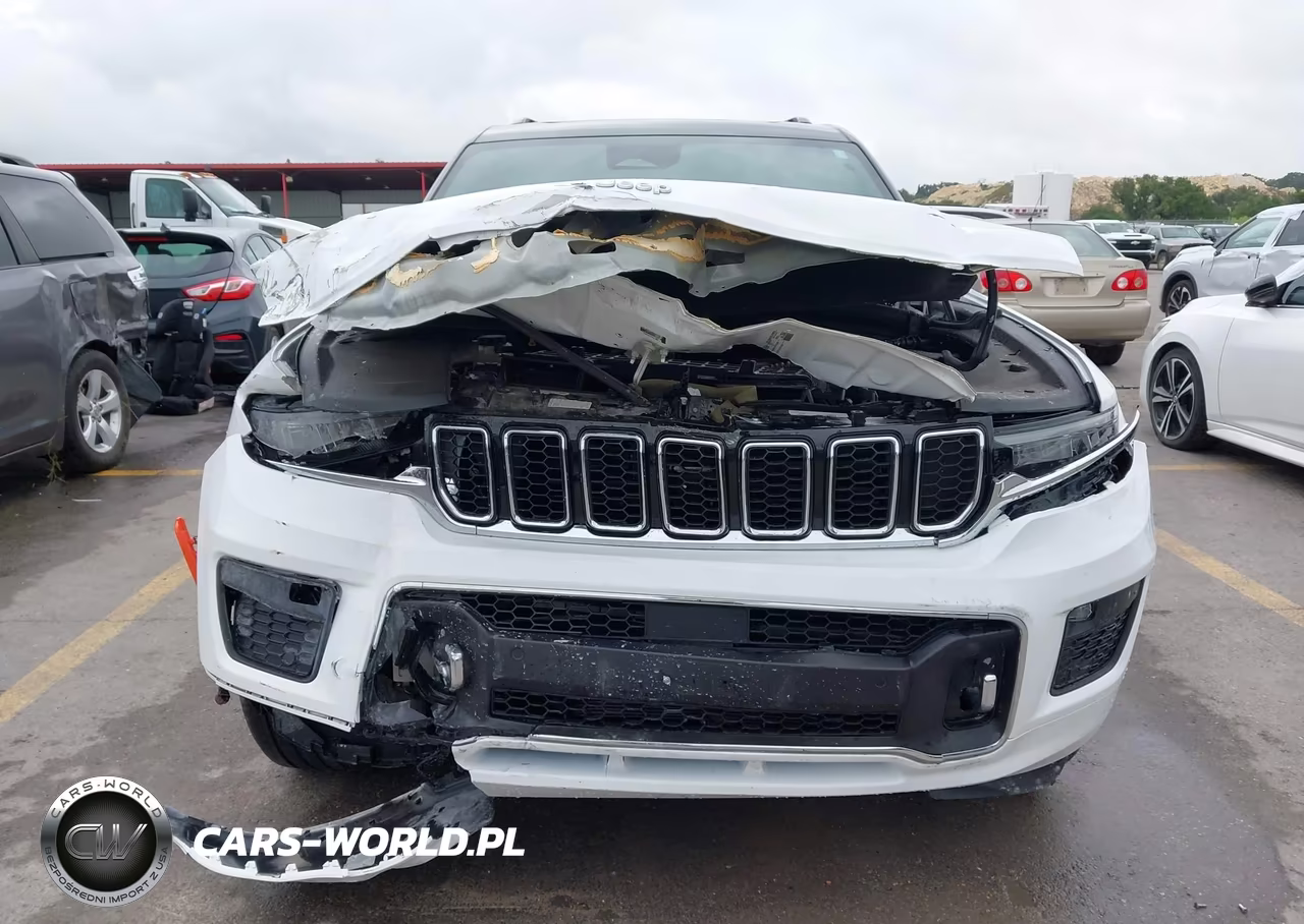 2024 Jeep Grand Cherokee L Overland VIN:1C4RJKDG1R8525400 - 12