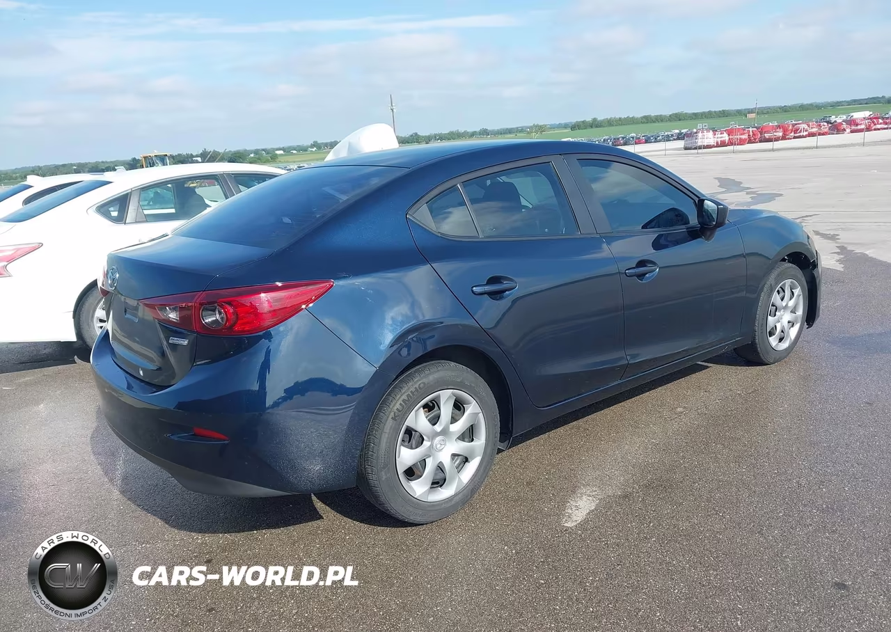2014 Mazda Mazda3 I Sport VIN:JM1BM1U73E1211897 - 4