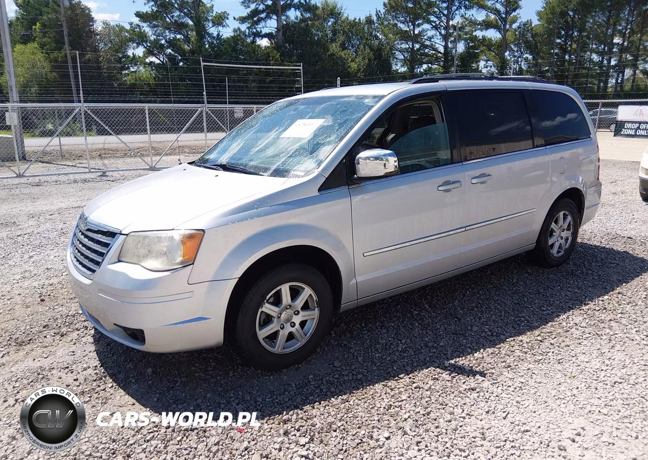 2010 Chrysler Town & Country Touring Plus VIN:2A4RR8DX1AR422332 - 2