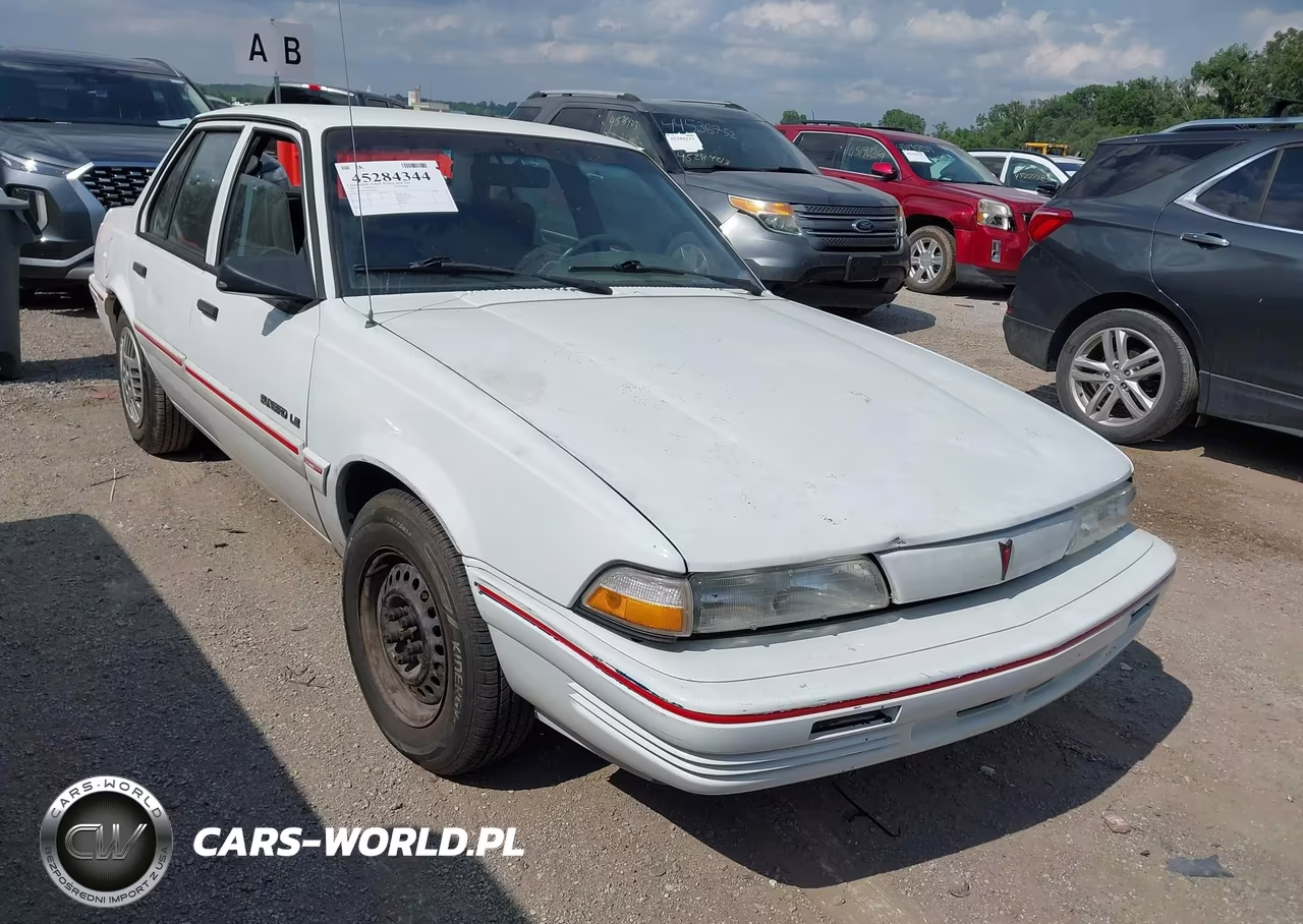 1994 Pontiac Sunbird Le – zdjęcie 1 z 12