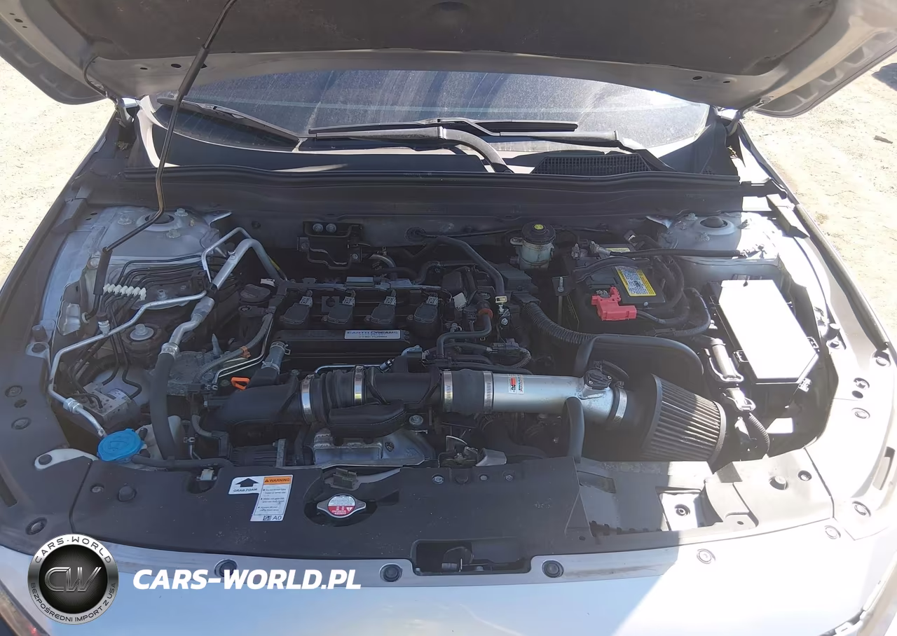 2018 Honda Accord Sport VIN:1HGCV1F3XJA265737 - 10