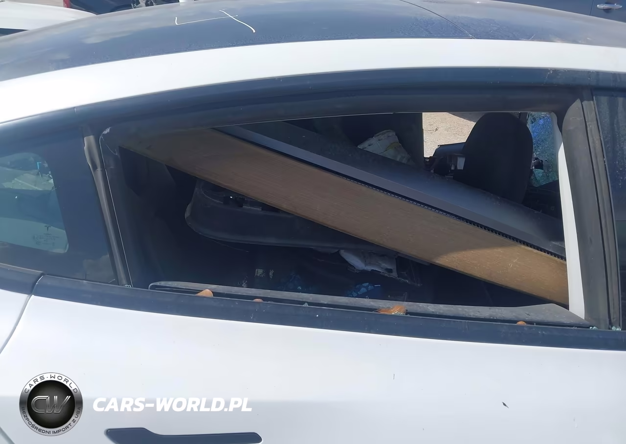 2022 Tesla Model 3 Long Range Dual Motor All-Wheel Drive VIN:5YJ3E1EB0NF341082 - 8
