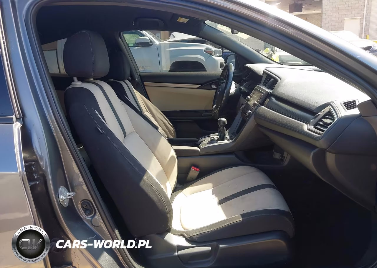 2018 Honda Civic Sport VIN:SHHFK7G49JU212564 - 5