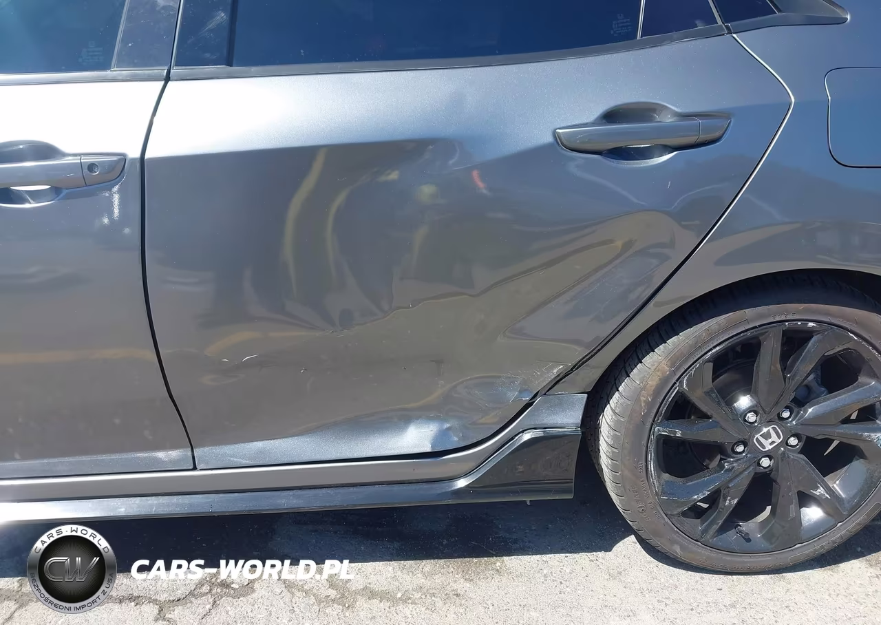 2018 Honda Civic Sport VIN:SHHFK7G49JU212564 - 6