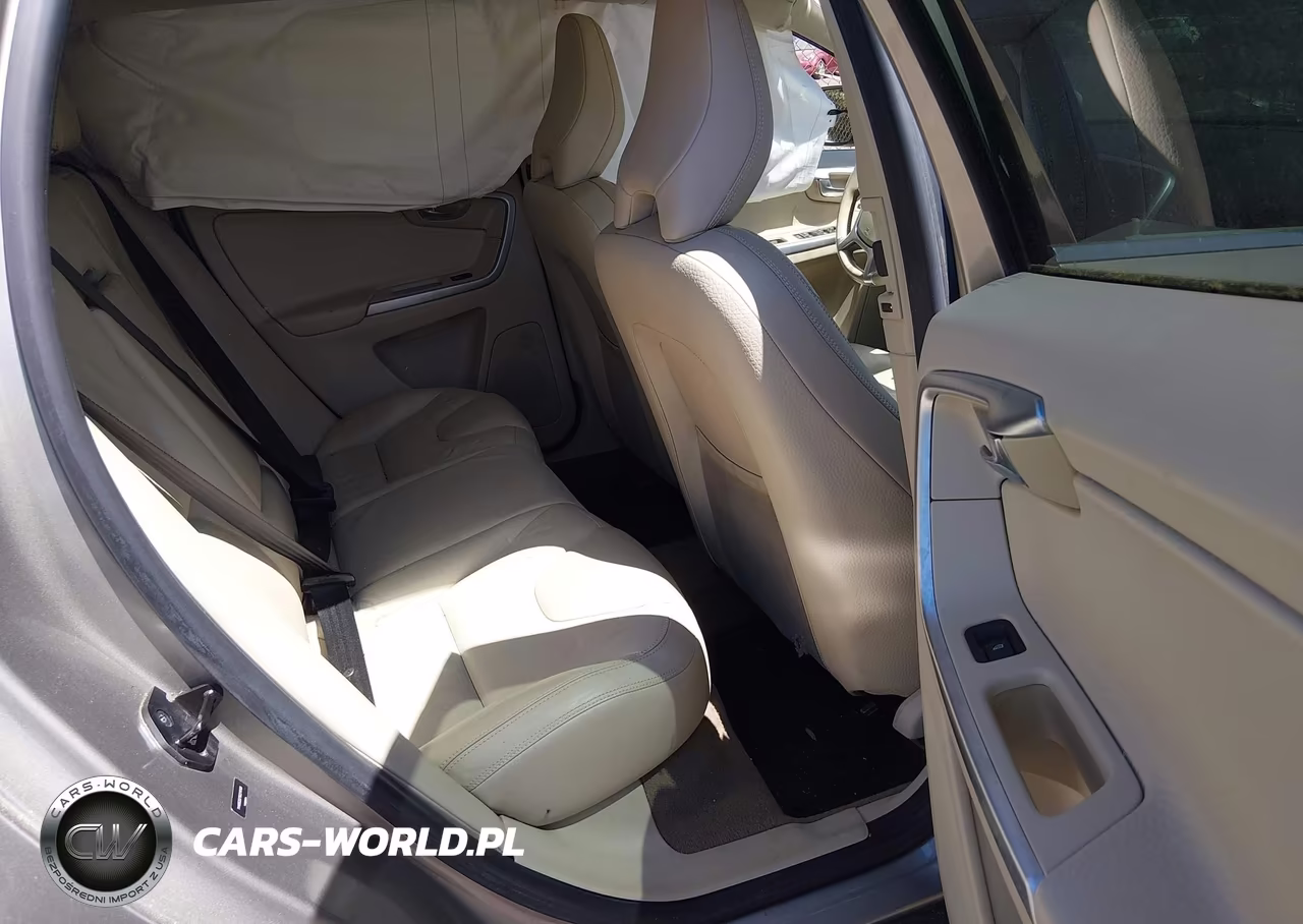 2011 Volvo Xc60 3.2-3.2 R-Design VIN:YV4952DZ1B2218188 - 8