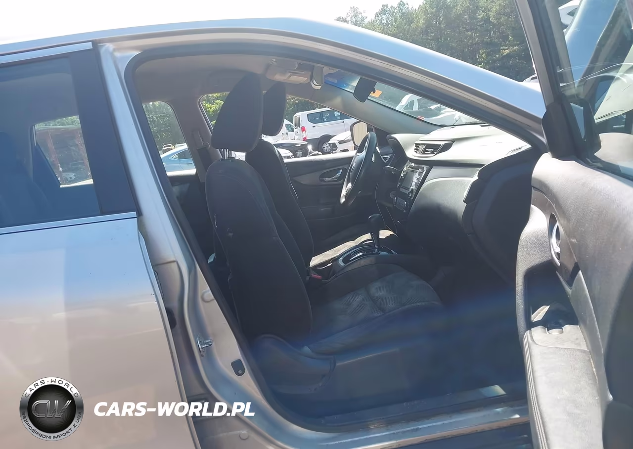 2014 Nissan Rogue S VIN:5N1AT2MTXEC809051 - 5