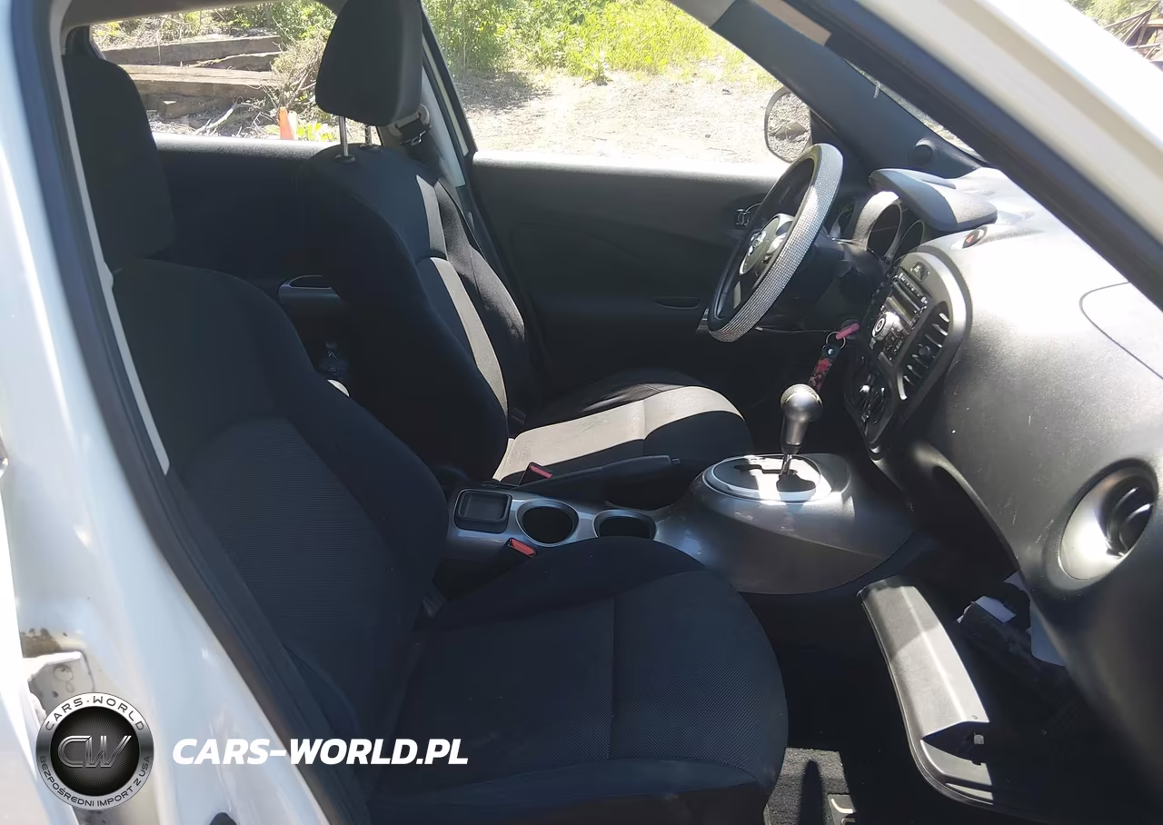 2011 Nissan Juke S VIN:JN8AF5MV1BT028272 - 5