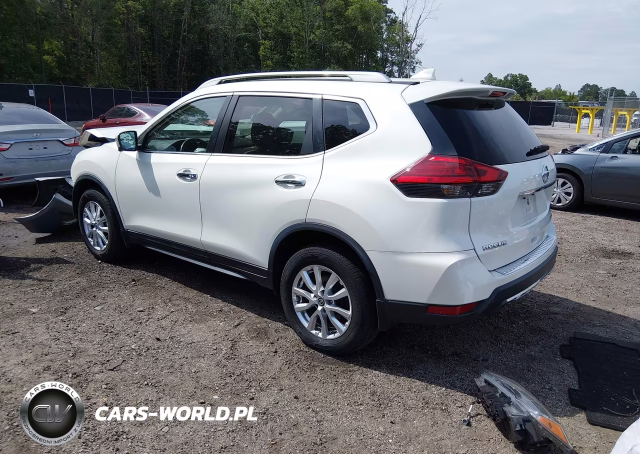 2017 Nissan Rogue Sv VIN:5N1AT2MVXHC769625 - 3