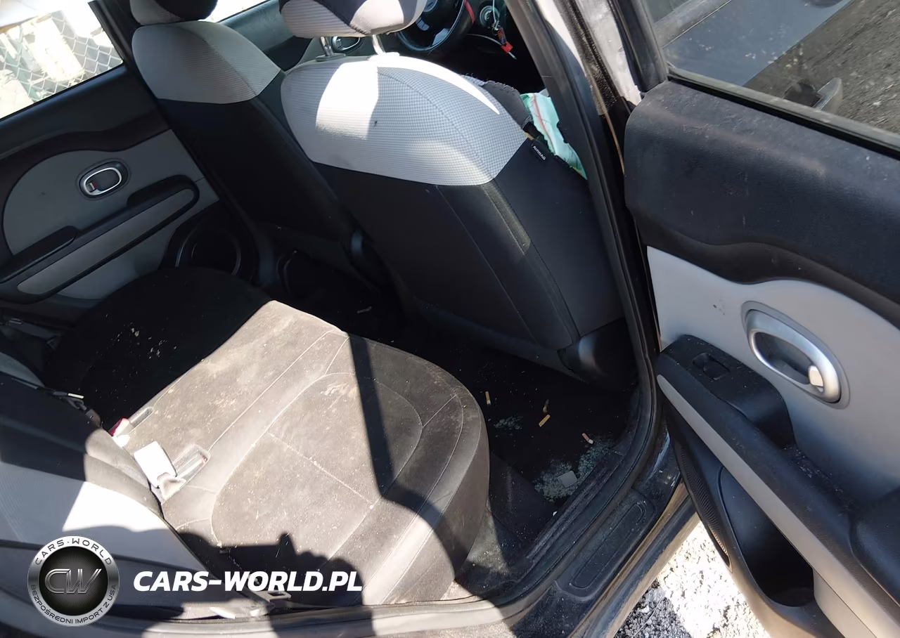 2016 Kia Soul VIN:KNDJN2A2XG7854884 - 8