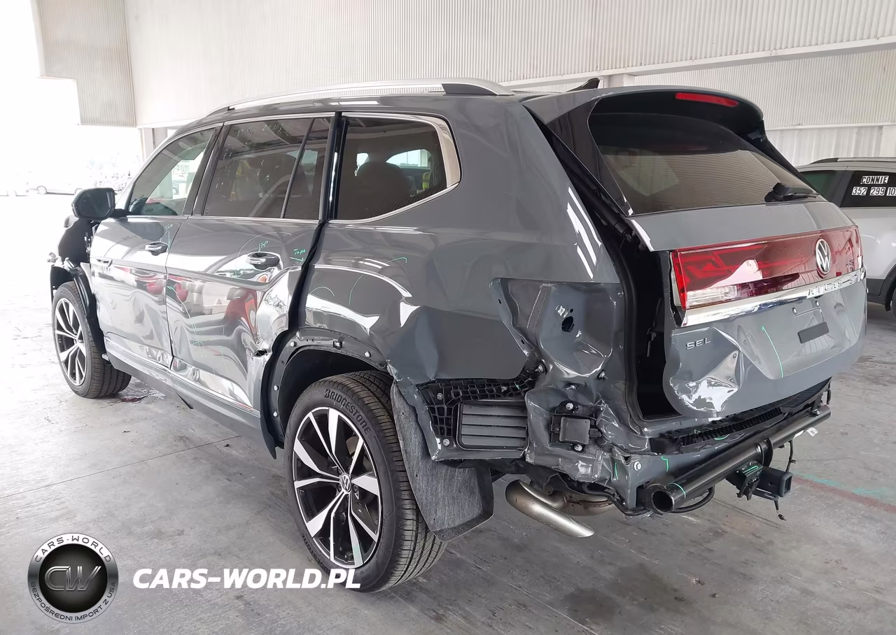 2026 Volkswagen Atlas Sel Premium R-Line VIN:1V2FN2CA6TC525710 - 3