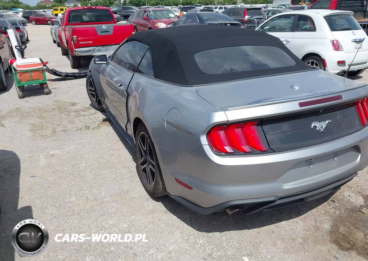 2020 Ford Mustang Ecoboost Premium VIN:1FATP8UH7L5139580 - 3