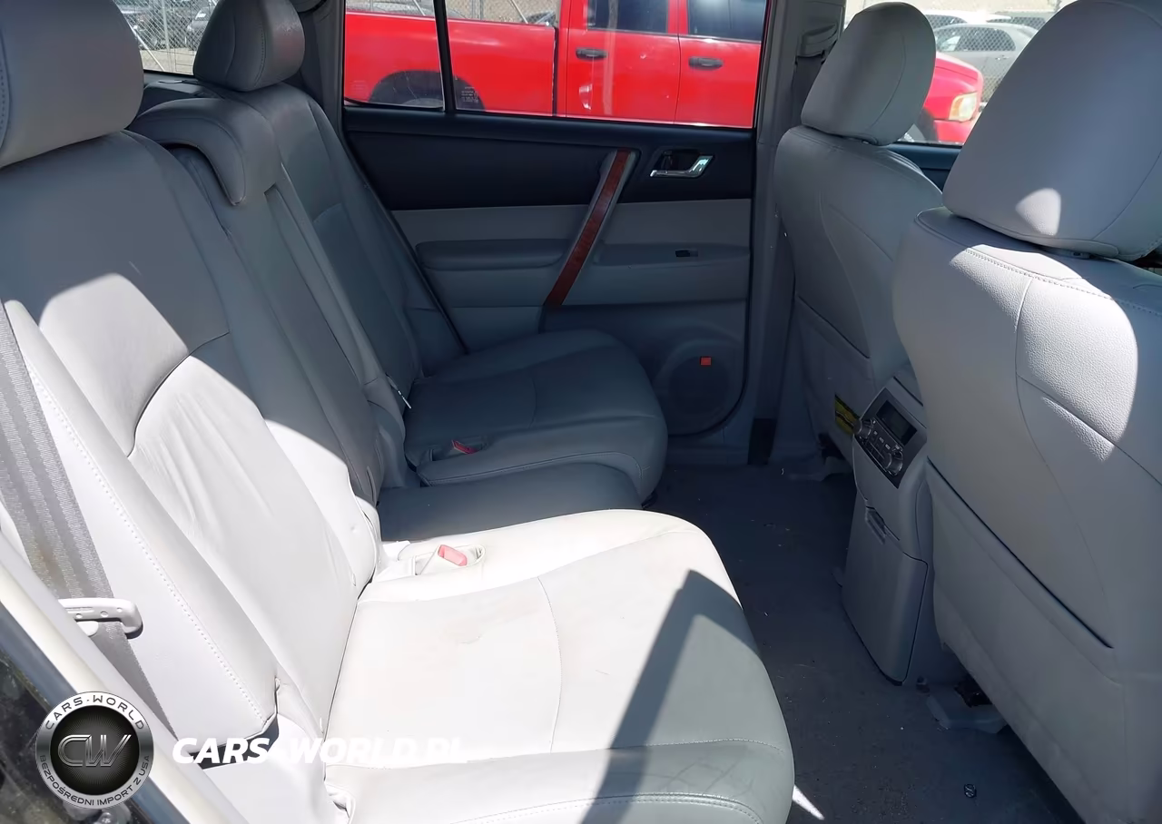 2008 Toyota Highlander Limited VIN:JTEES42A882012275 - 8