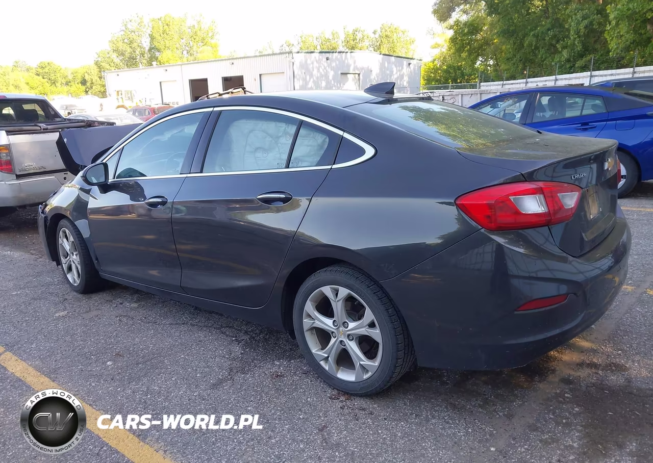 2017 Chevrolet Cruze Premier Auto VIN:1G1BF5SM5H7265075 - 3