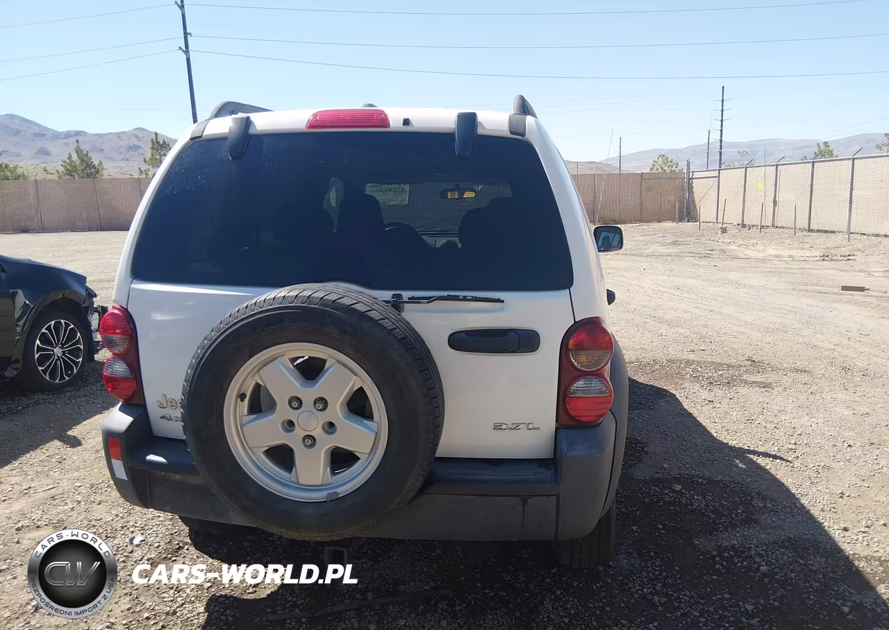 2007 Jeep Liberty Sport VIN:1J4GL48K77W721260 - 16