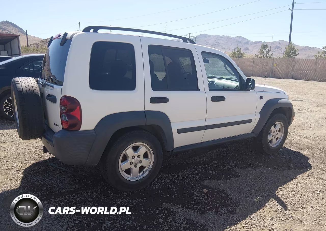 2007 Jeep Liberty Sport VIN:1J4GL48K77W721260 - 4