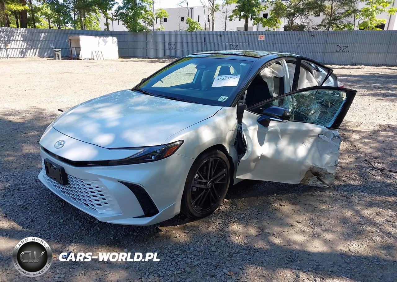 2025 Toyota Camry Xse VIN:4T1DBADK3SU016858 - 2
