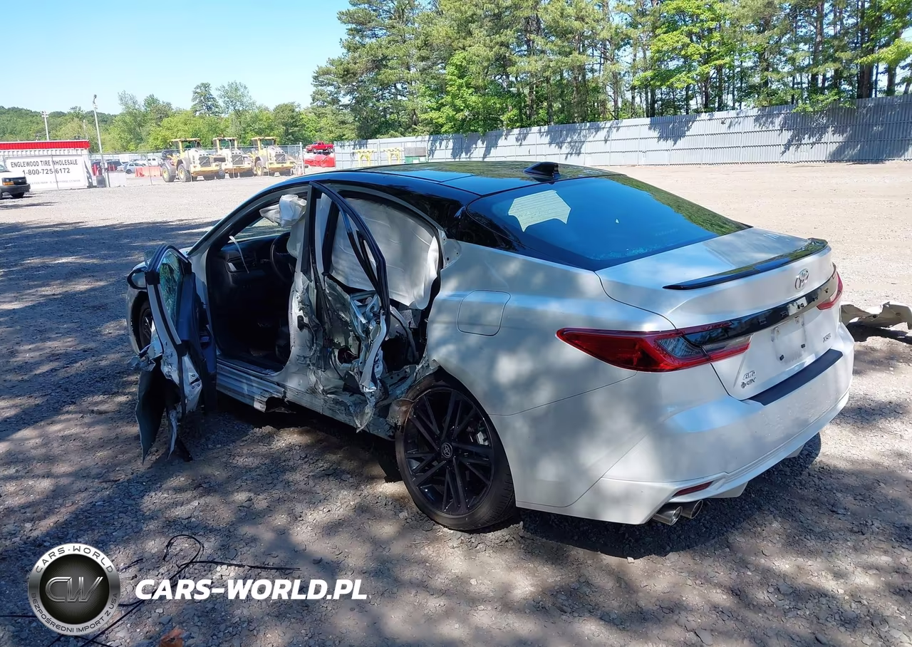 2025 Toyota Camry Xse VIN:4T1DBADK3SU016858 - 3