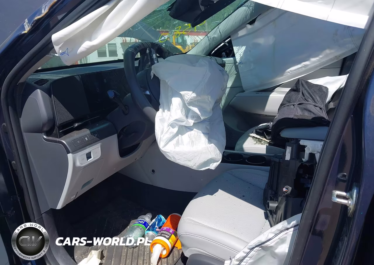 2025 Hyundai Kona Limited VIN:KM8HECA35SU194580 - 5