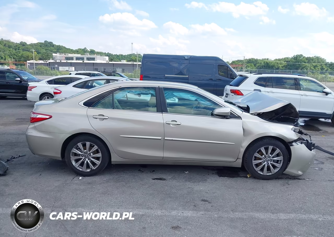 2015 Toyota Camry Xle VIN:4T4BF1FKXFR508176 - 14