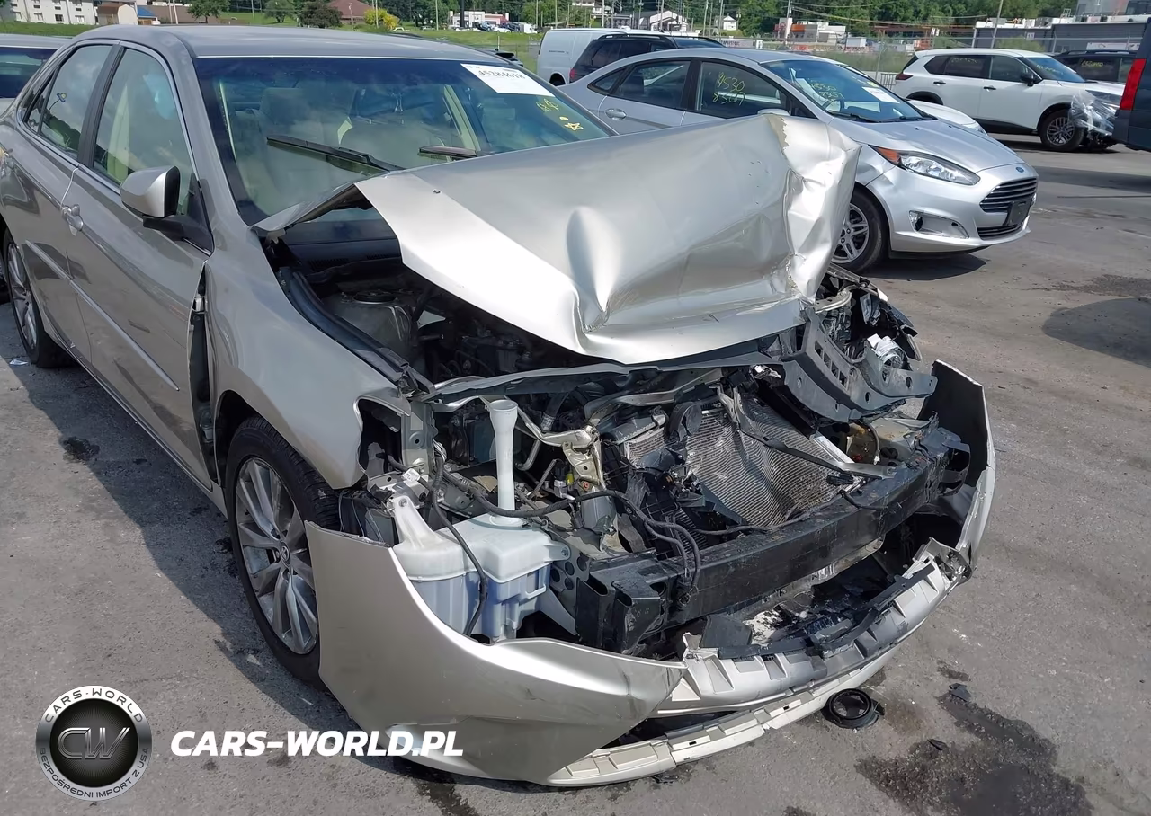 2015 Toyota Camry Xle VIN:4T4BF1FKXFR508176 - 18