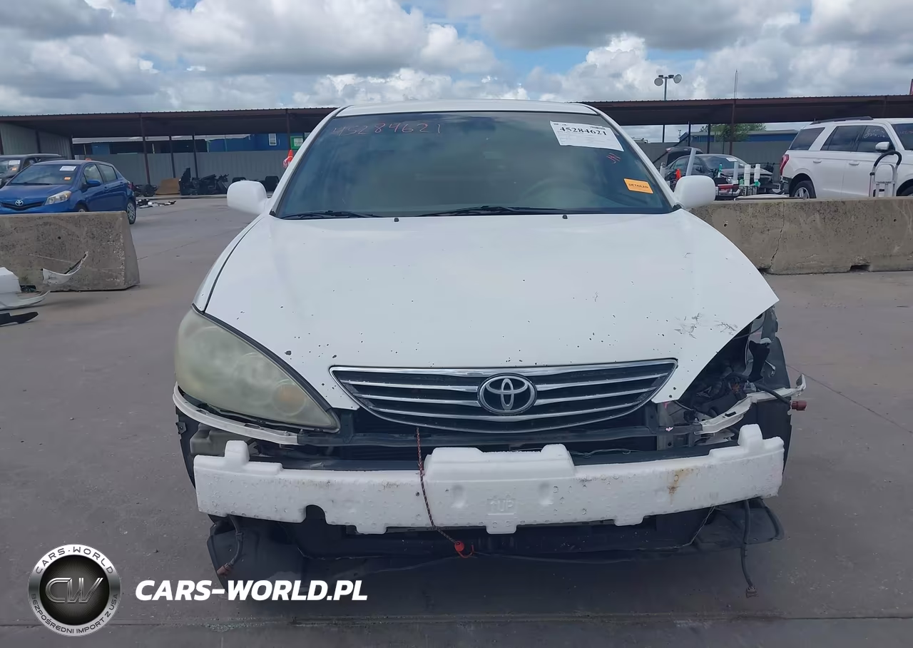 2005 Toyota Camry Xle VIN:4T1BE32KX5U596501 - 13