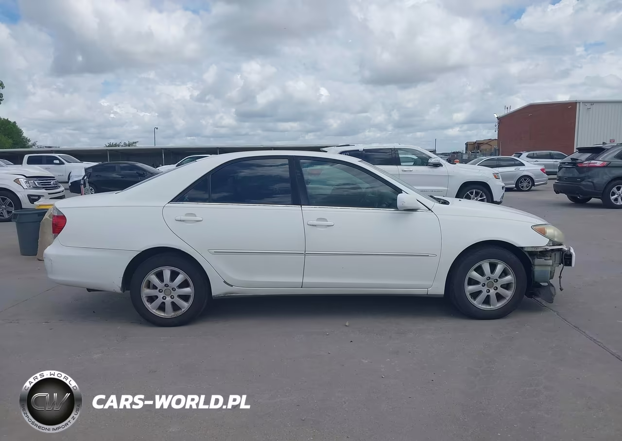 2005 Toyota Camry Xle VIN:4T1BE32KX5U596501 - 14