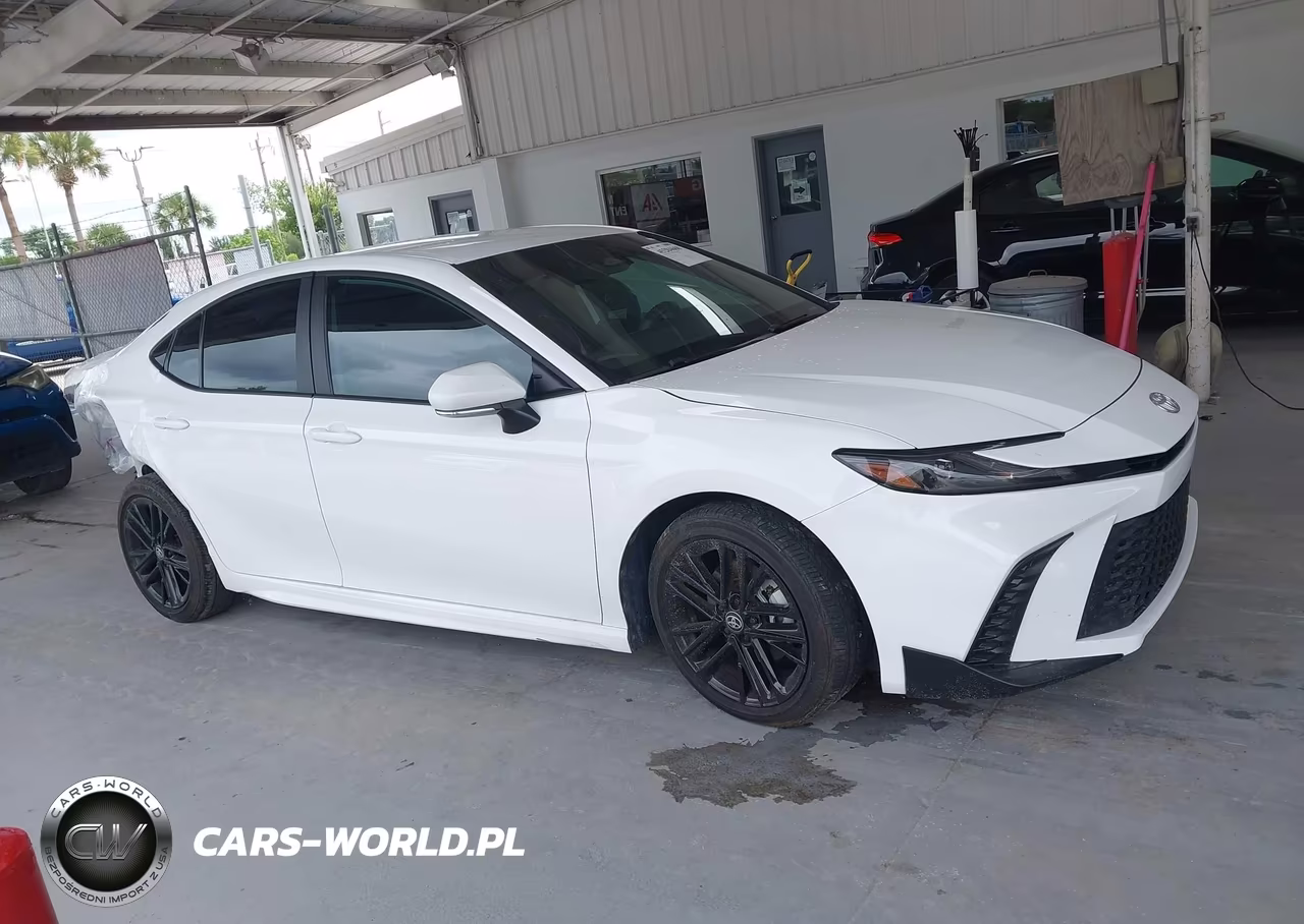 2025 Toyota Camry Se VIN:4T1DAACK8SU115812 - 13
