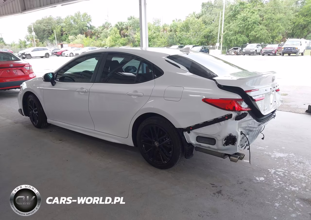2025 Toyota Camry Se VIN:4T1DAACK8SU115812 - 3