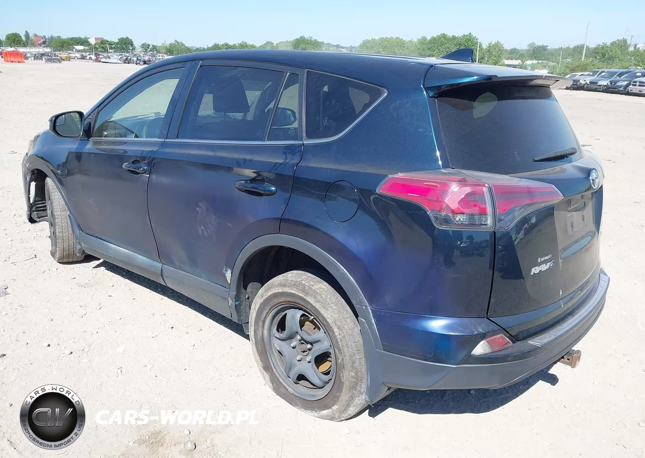 2018 Toyota Rav4 Le VIN:JTMBFREV7JJ232882 - 3