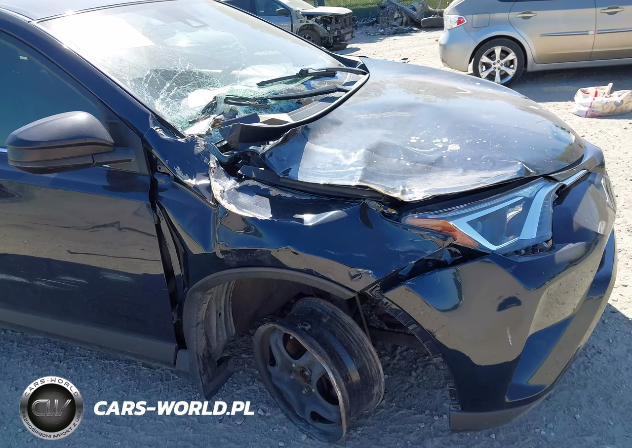 2018 Toyota Rav4 Le VIN:JTMBFREV7JJ232882 - 6