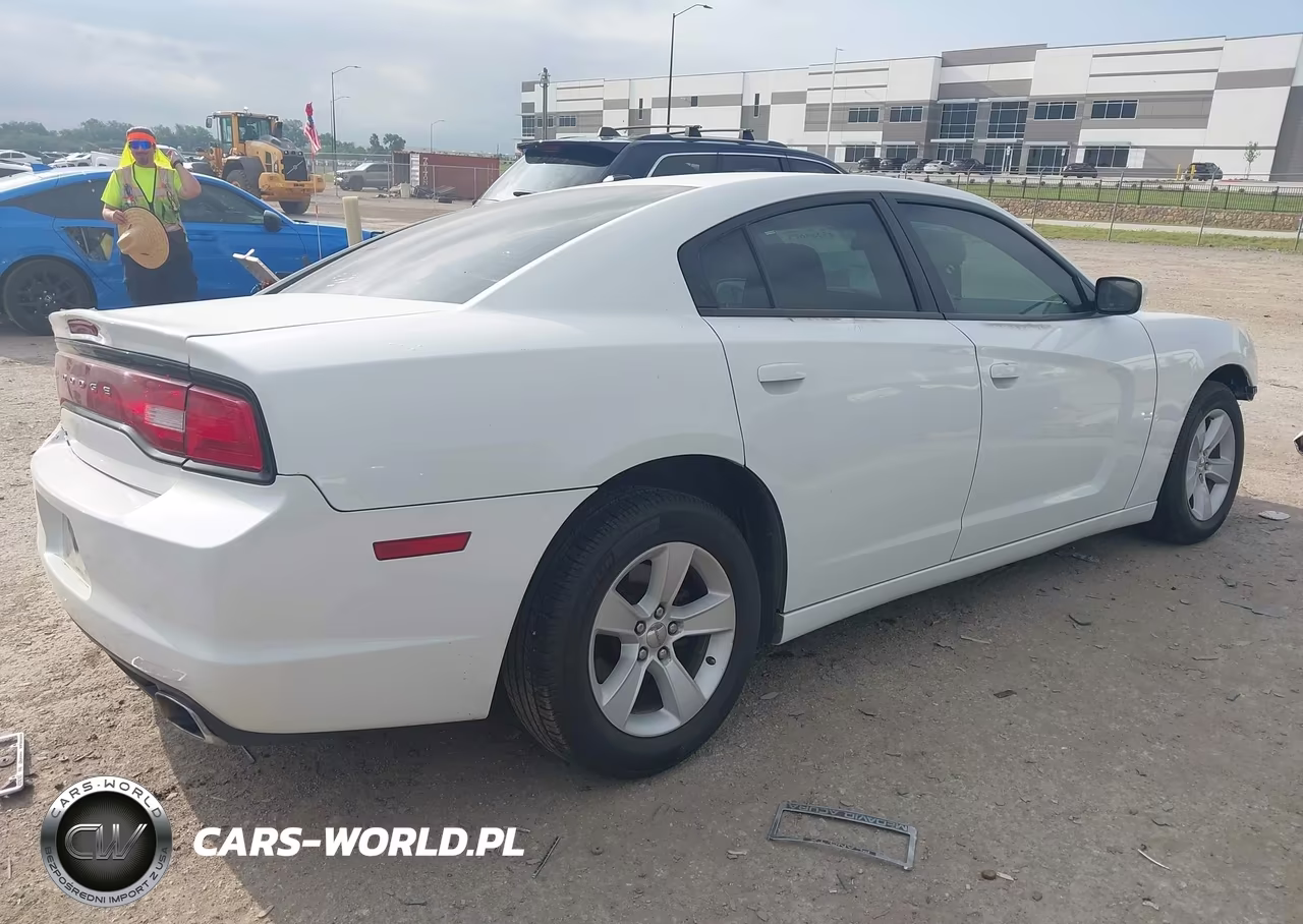 2014 Dodge Charger Se VIN:2C3CDXBG6EH312156 - 4
