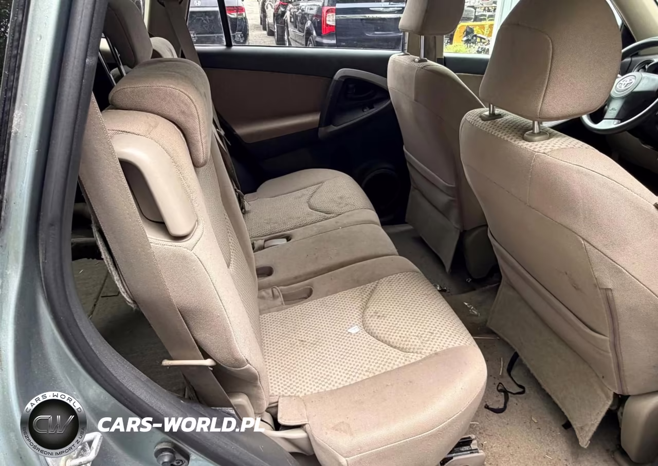 2007 Toyota Rav4 Base V6 VIN:JTMBK33V475030594 - 8