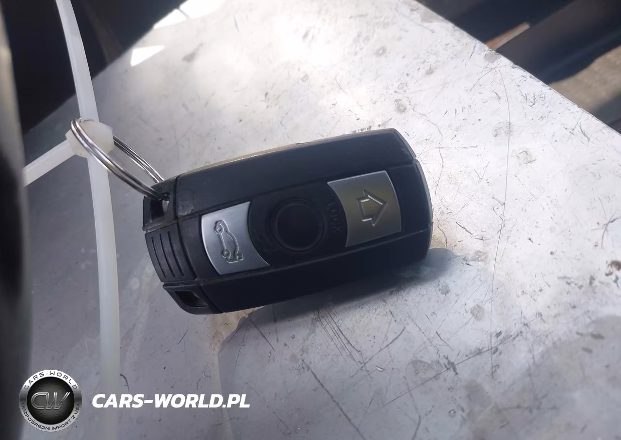 2012 BMW 328I VIN:WBAKE5C5XCE755871 - 11
