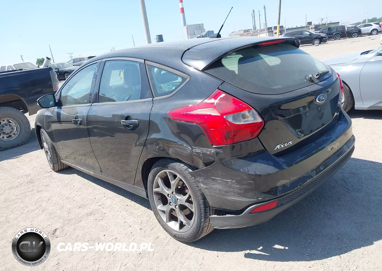 2013 Ford Focus Se VIN:1FADP3K20DL146048 - 3