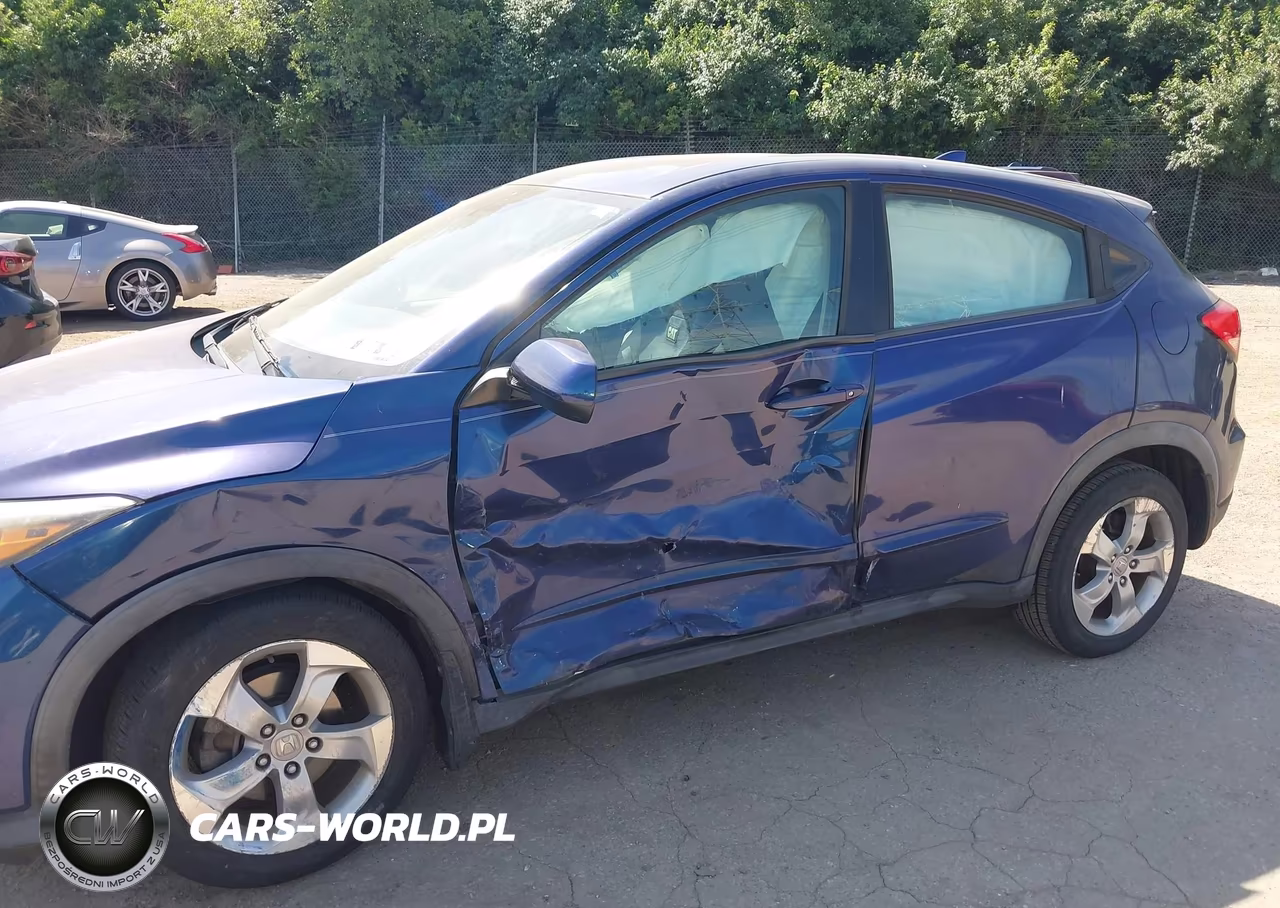 2016 Honda Hr-V Lx VIN:3CZRU6H31GM715383 - 6