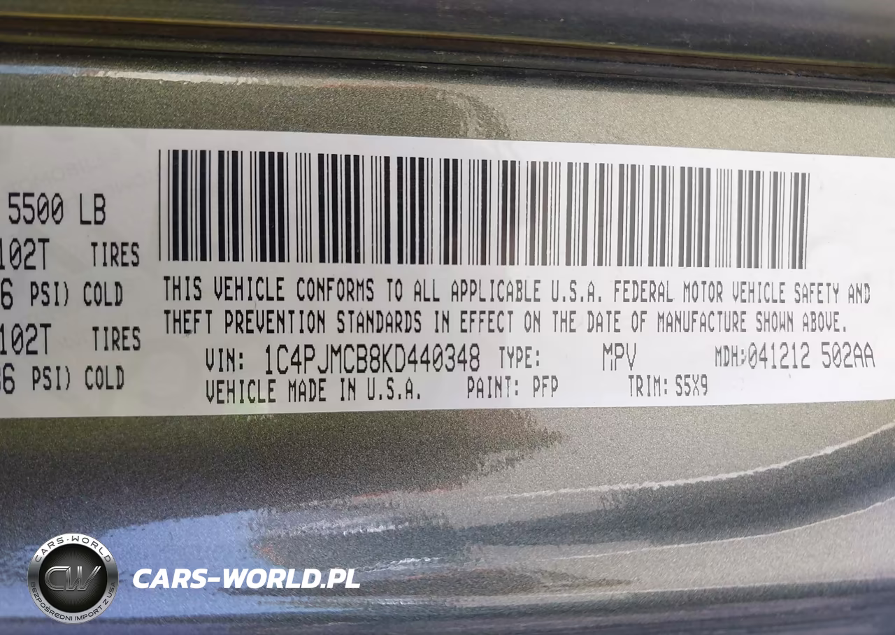 2019 Jeep Cherokee Latitude 4X4 VIN:1C4PJMCB8KD440348 - 9