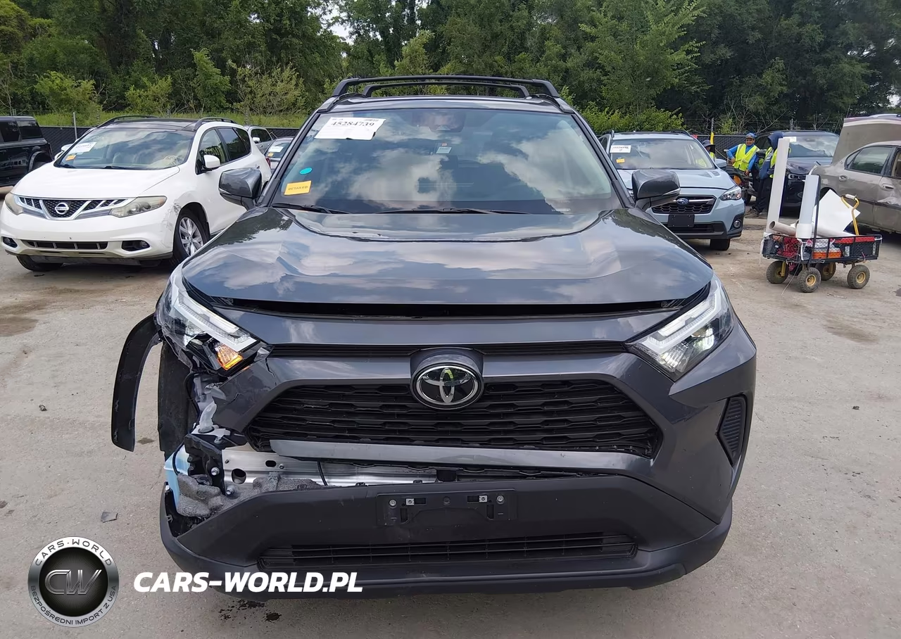 2025 Toyota Rav4 Xle VIN:2T3P1RFV9SC554642 - 12