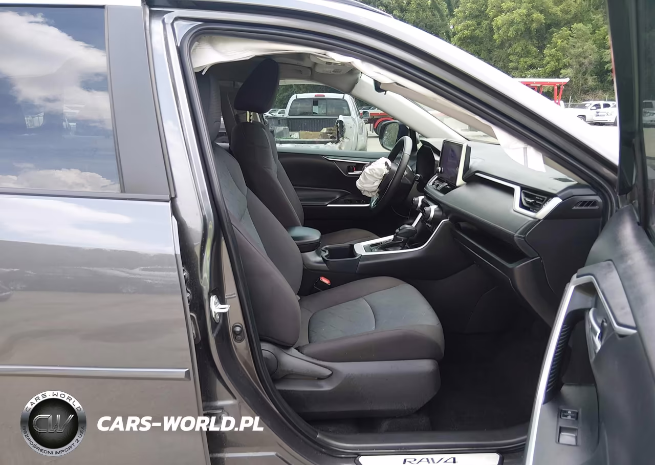 2025 Toyota Rav4 Xle VIN:2T3P1RFV9SC554642 - 5