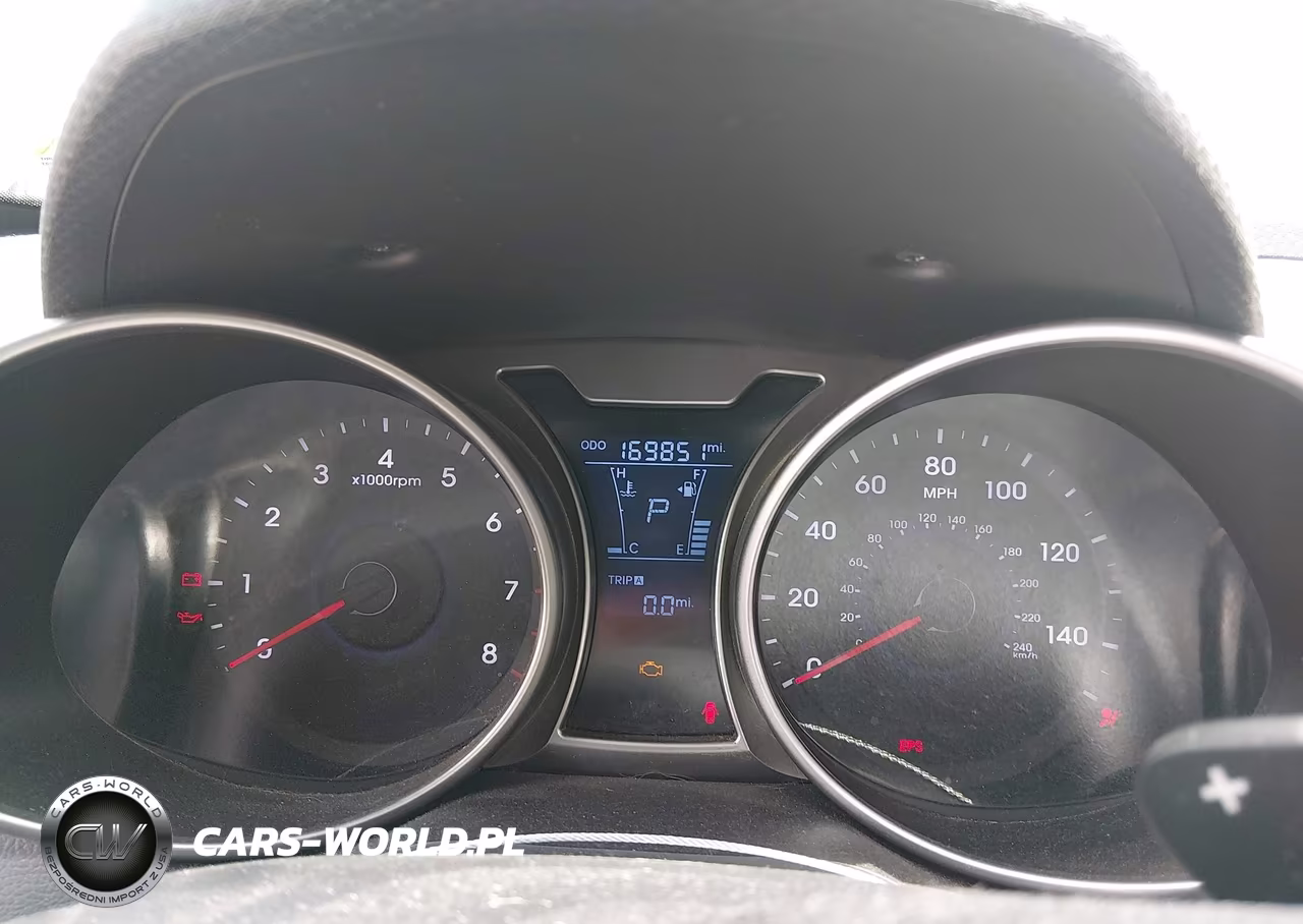 2012 Hyundai Veloster Base W-Black VIN:KMHTC6AD2CU026276 - 7