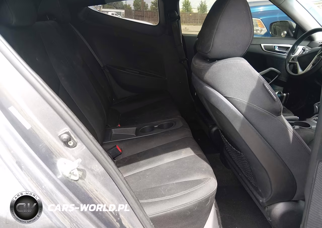 2012 Hyundai Veloster Base W-Black VIN:KMHTC6AD2CU026276 - 8
