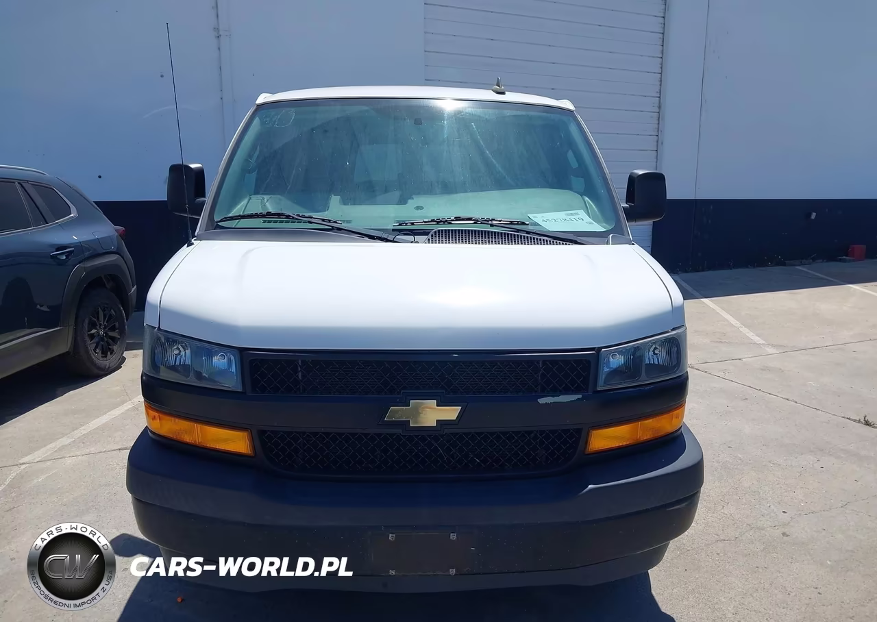 2018 Chevrolet Express 3500 Ls VIN:1GAZGNFG7J1275597 - 13