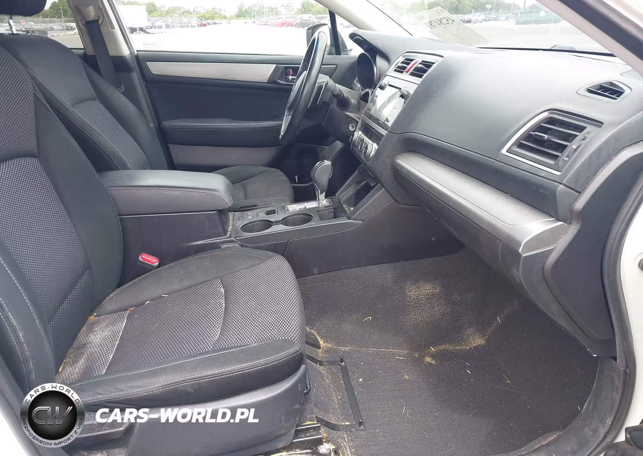 2017 Subaru Outback 2.5I Premium VIN:4S4BSACCXH3269112 - 5