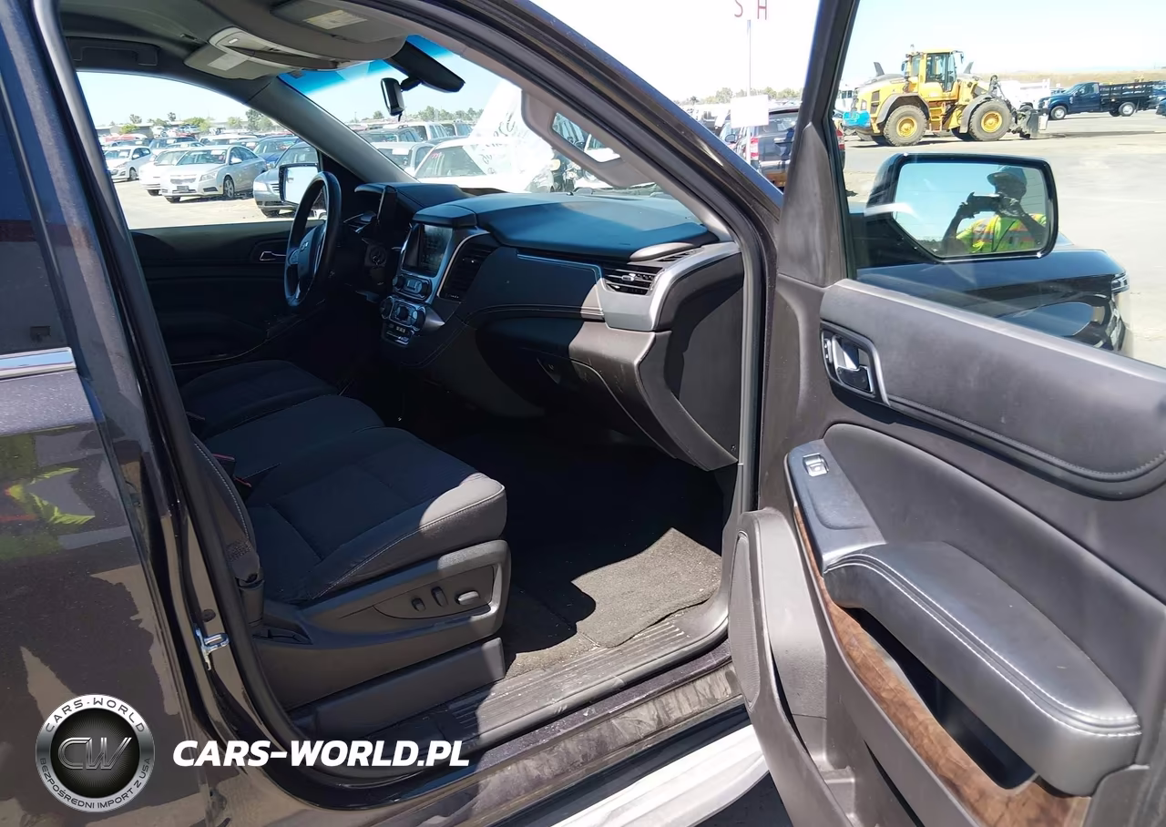 2016 Chevrolet Tahoe Ls VIN:1GNSKAEC2GR411991 - 5