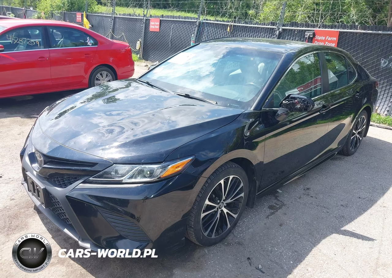2018 Toyota Camry Se VIN:4T1B11HK8JU155614 - 2