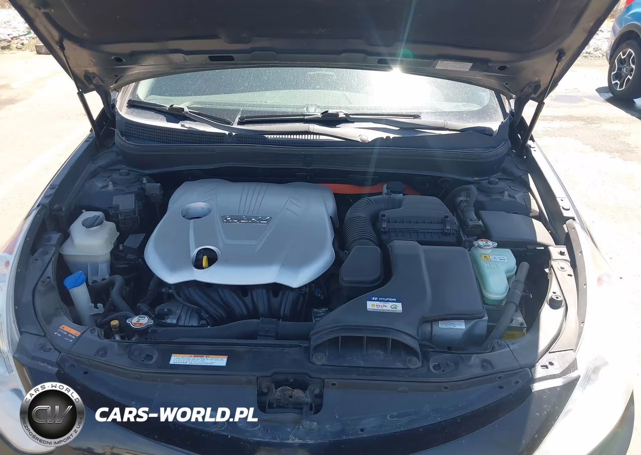 2013 Hyundai Sonata Hybrid Limited VIN:KMHEC4A40DA094026 - 10