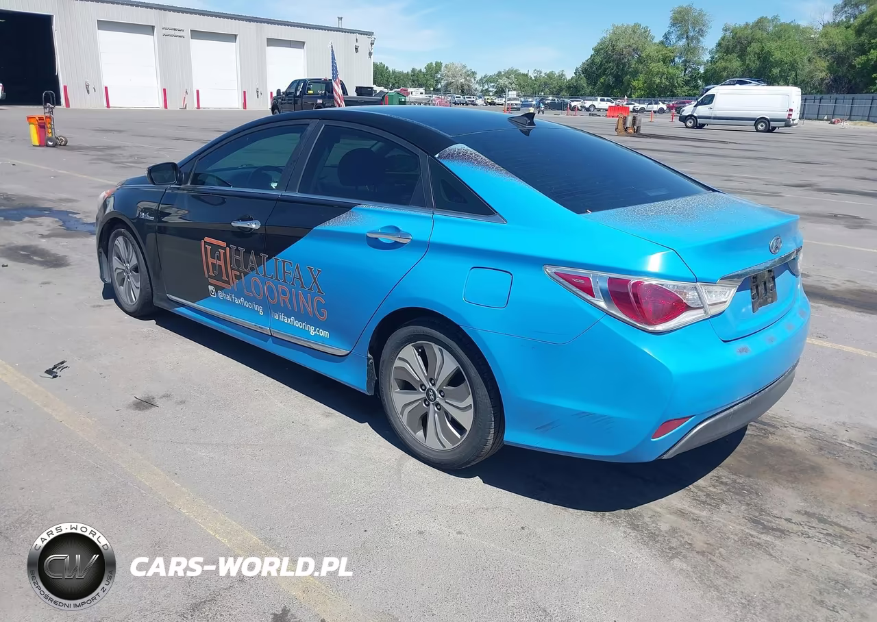 2013 Hyundai Sonata Hybrid Limited VIN:KMHEC4A40DA094026 - 3