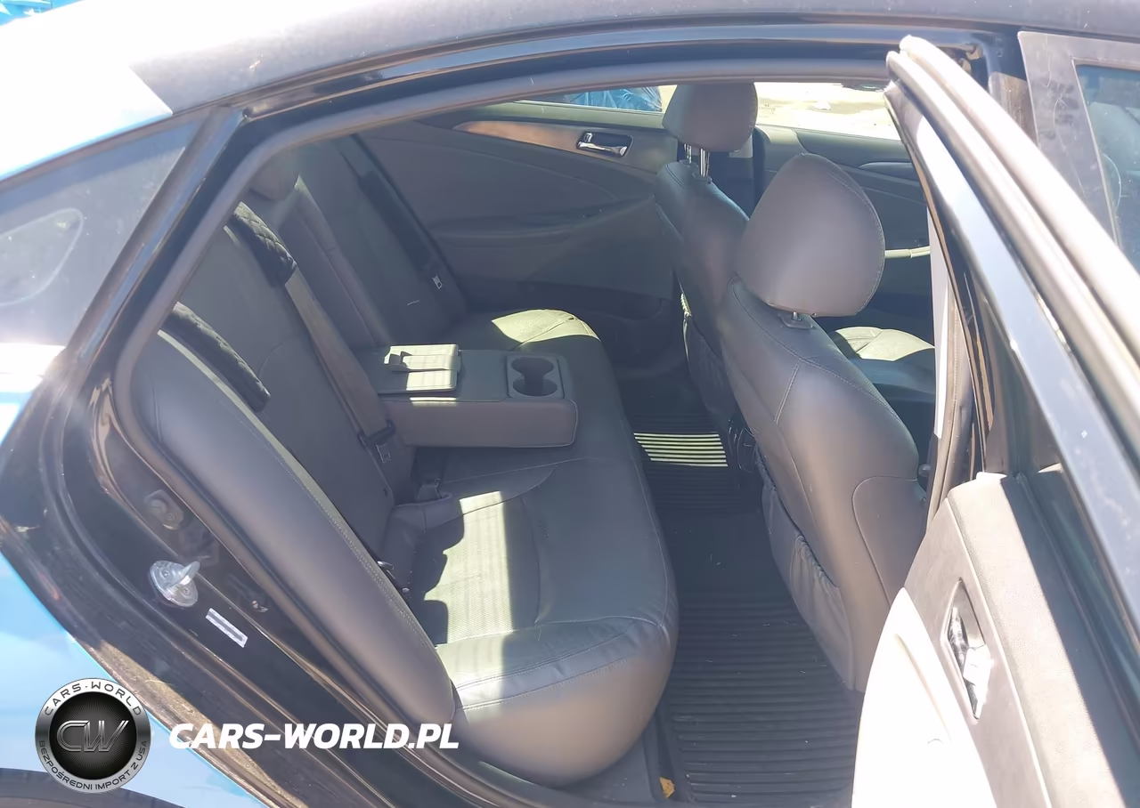 2013 Hyundai Sonata Hybrid Limited VIN:KMHEC4A40DA094026 - 8